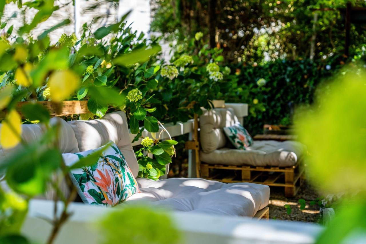 Hôtel VAL FLORES LOGIS Biarritz Exterior foto